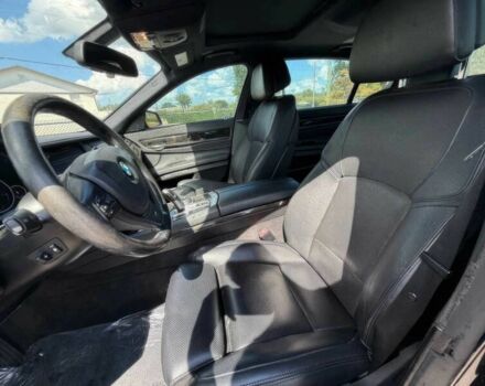 Черный БМВ 7 Серия, объемом двигателя 3 л и пробегом 80 тыс. км за 4400 $, фото 7 на Automoto.ua