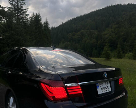 Черный БМВ 7 Серия, объемом двигателя 3 л и пробегом 240 тыс. км за 13500 $, фото 5 на Automoto.ua