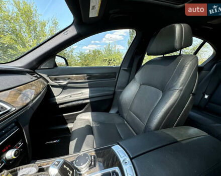 Черный БМВ 7 Серия, объемом двигателя 2.98 л и пробегом 143 тыс. км за 19000 $, фото 37 на Automoto.ua