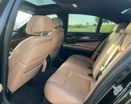 Черный БМВ 7 Серия, объемом двигателя 4.4 л и пробегом 80 тыс. км за 6150 $, фото 12 на Automoto.ua