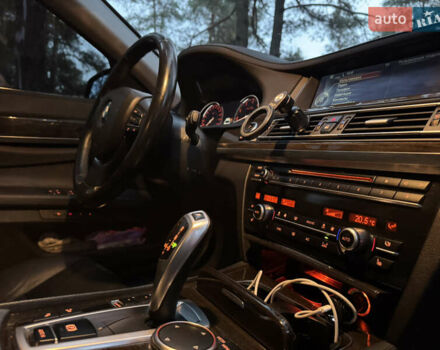 БМВ 7 Серия 2015 в Киеве на Automoto.ua Черный БМВ 7 Серия, объемом двигателя 3 л и пробегом 200 тыс. км за 17990 $, фото 18 на Automoto.ua