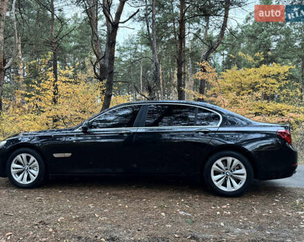 БМВ 7 Серия 2015 в Киеве на Automoto.ua Черный БМВ 7 Серия, объемом двигателя 3 л и пробегом 200 тыс. км за 17990 $, фото 8 на Automoto.ua