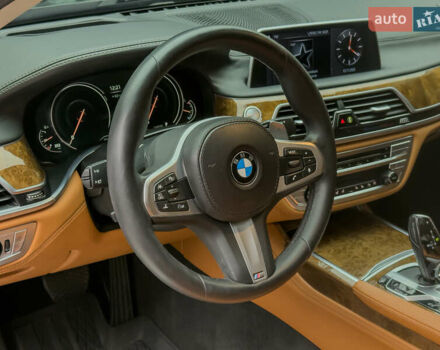 Черный БМВ 7 Серия, объемом двигателя 4.4 л и пробегом 185 тыс. км за 24700 $, фото 28 на Automoto.ua