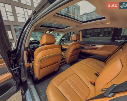 Черный БМВ 7 Серия, объемом двигателя 4.4 л и пробегом 185 тыс. км за 24700 $, фото 52 на Automoto.ua