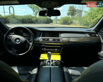 Черный БМВ 7 Серия, объемом двигателя 2.98 л и пробегом 143 тыс. км за 19000 $, фото 29 на Automoto.ua