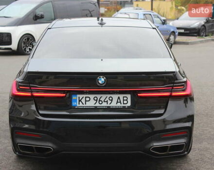 БМВ 7 Серия 2015 в Днепре (Днепропетровске) на Automoto.ua Черный БМВ 7 Серия, объемом двигателя 2.99 л и пробегом 170 тыс. км за 37500 $, фото 10 на Automoto.ua