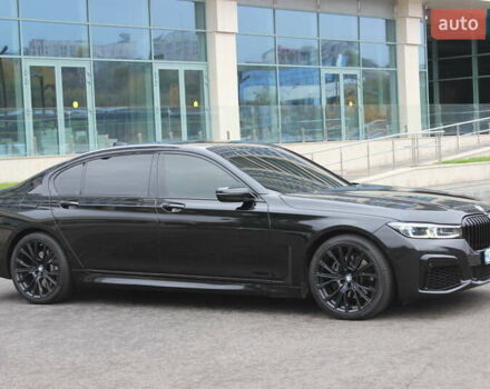 БМВ 7 Серия 2015 в Днепре (Днепропетровске) на Automoto.ua Черный БМВ 7 Серия, объемом двигателя 2.99 л и пробегом 170 тыс. км за 37500 $, фото 6 на Automoto.ua
