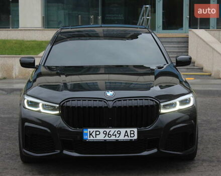 БМВ 7 Серия 2015 в Днепре (Днепропетровске) на Automoto.ua Черный БМВ 7 Серия, объемом двигателя 2.99 л и пробегом 170 тыс. км за 37500 $, фото 2 на Automoto.ua