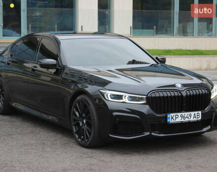 БМВ 7 Серия 2015 в Днепре (Днепропетровске) на Automoto.ua Черный БМВ 7 Серия, объемом двигателя 2.99 л и пробегом 170 тыс. км за 37500 $, фото 4 на Automoto.ua