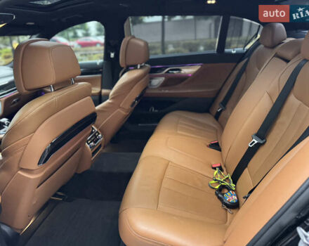 Черный БМВ 7 Серия, объемом двигателя 3 л и пробегом 185 тыс. км за 26999 $, фото 21 на Automoto.ua