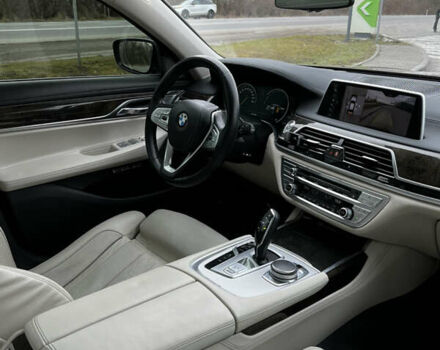 Чорний БМВ 7 Серія, об'ємом двигуна 2.98 л та пробігом 270 тис. км за 28000 $, фото 7 на Automoto.ua