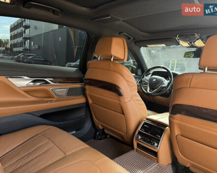 Черный БМВ 7 Серия, объемом двигателя 4.39 л и пробегом 190 тыс. км за 23900 $, фото 16 на Automoto.ua