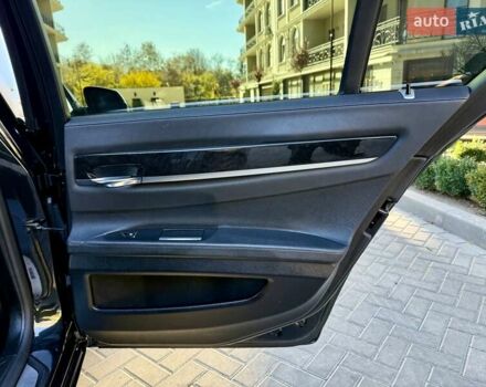 Черный БМВ 7 Серия, объемом двигателя 3 л и пробегом 230 тыс. км за 19999 $, фото 71 на Automoto.ua