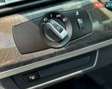 Черный БМВ 7 Серия, объемом двигателя 2.98 л и пробегом 143 тыс. км за 19000 $, фото 21 на Automoto.ua