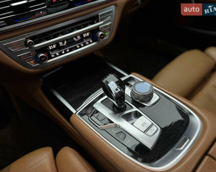 Черный БМВ 7 Серия, объемом двигателя 3 л и пробегом 185 тыс. км за 26999 $, фото 18 на Automoto.ua