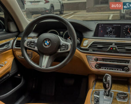 Черный БМВ 7 Серия, объемом двигателя 4.4 л и пробегом 185 тыс. км за 24700 $, фото 34 на Automoto.ua