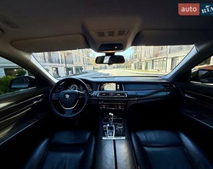 Черный БМВ 7 Серия, объемом двигателя 3 л и пробегом 230 тыс. км за 20900 $, фото 82 на Automoto.ua