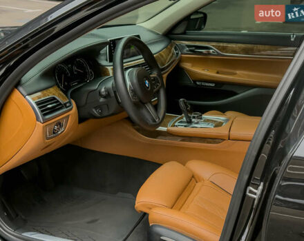 Черный БМВ 7 Серия, объемом двигателя 4.4 л и пробегом 185 тыс. км за 24700 $, фото 26 на Automoto.ua