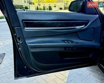 Черный БМВ 7 Серия, объемом двигателя 3 л и пробегом 230 тыс. км за 20900 $, фото 89 на Automoto.ua