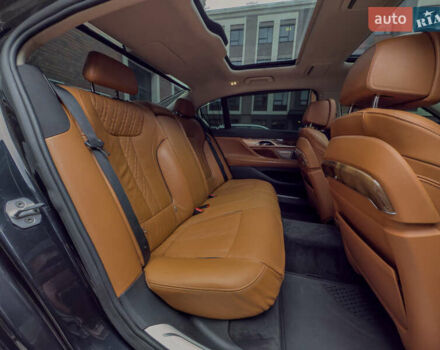 Черный БМВ 7 Серия, объемом двигателя 4.4 л и пробегом 185 тыс. км за 24700 $, фото 54 на Automoto.ua