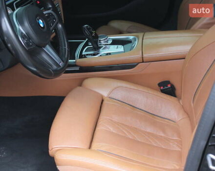 БМВ 7 Серия 2015 в Днепре (Днепропетровске) на Automoto.ua Черный БМВ 7 Серия, объемом двигателя 2.99 л и пробегом 170 тыс. км за 37500 $, фото 28 на Automoto.ua