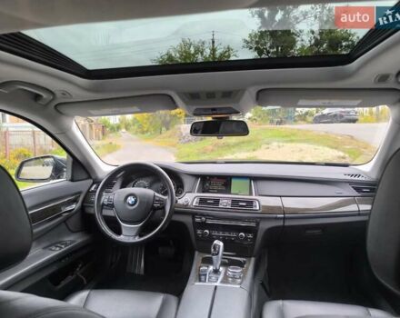 Черный БМВ 7 Серия, объемом двигателя 2.98 л и пробегом 130 тыс. км за 20900 $, фото 29 на Automoto.ua