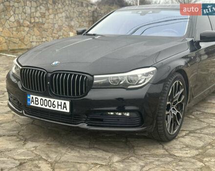 Черный БМВ 7 Серия, объемом двигателя 3 л и пробегом 185 тыс. км за 27000 $, фото 19 на Automoto.ua