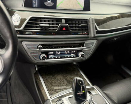 Черный БМВ 7 Серия, объемом двигателя 3 л и пробегом 120 тыс. км за 38000 $, фото 33 на Automoto.ua