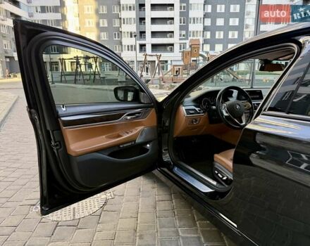 Чорний БМВ 7 Серія, об'ємом двигуна 2.01 л та пробігом 160 тис. км за 36999 $, фото 39 на Automoto.ua