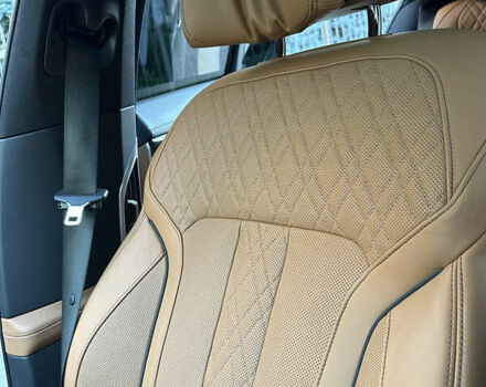 Черный БМВ 7 Серия, объемом двигателя 4.4 л и пробегом 220 тыс. км за 25500 $, фото 22 на Automoto.ua