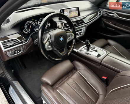 Черный БМВ 7 Серия, объемом двигателя 4.39 л и пробегом 160 тыс. км за 35000 $, фото 27 на Automoto.ua
