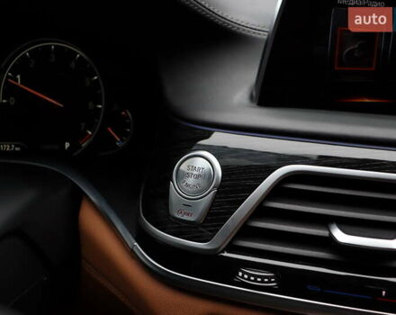 Черный БМВ 7 Серия, объемом двигателя 4.4 л и пробегом 228 тыс. км за 26400 $, фото 23 на Automoto.ua