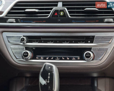 Черный БМВ 7 Серия, объемом двигателя 2.99 л и пробегом 178 тыс. км за 42500 $, фото 50 на Automoto.ua