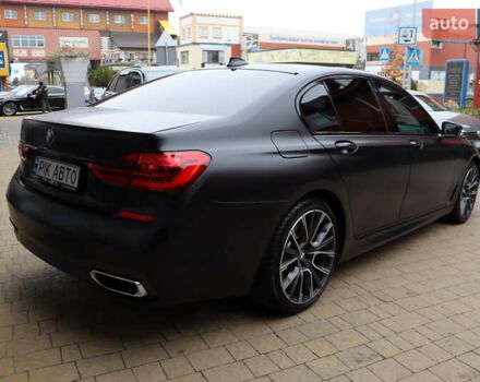 Черный БМВ 7 Серия, объемом двигателя 4.4 л и пробегом 228 тыс. км за 26400 $, фото 2 на Automoto.ua