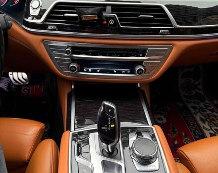 Черный БМВ 7 Серия, объемом двигателя 3 л и пробегом 75 тыс. км за 30000 $, фото 6 на Automoto.ua