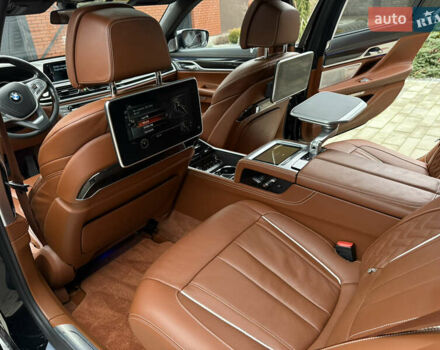 Чорний БМВ 7 Серія, об'ємом двигуна 4.39 л та пробігом 183 тис. км за 29900 $, фото 17 на Automoto.ua
