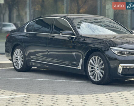 Черный БМВ 7 Серия, объемом двигателя 2.99 л и пробегом 178 тыс. км за 42500 $, фото 60 на Automoto.ua