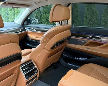 Чорний БМВ 7 Серія, об'ємом двигуна 3 л та пробігом 160 тис. км за 26990 $, фото 13 на Automoto.ua