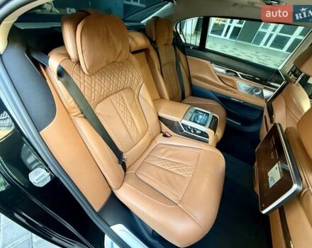 Чорний БМВ 7 Серія, об'ємом двигуна 2.01 л та пробігом 160 тис. км за 36999 $, фото 68 на Automoto.ua