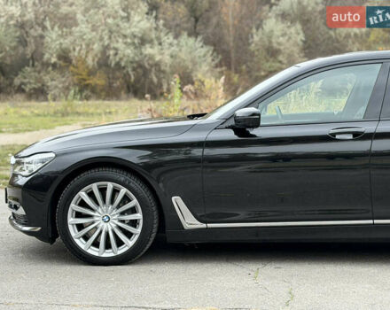 Черный БМВ 7 Серия, объемом двигателя 4.39 л и пробегом 18 тыс. км за 63000 $, фото 7 на Automoto.ua
