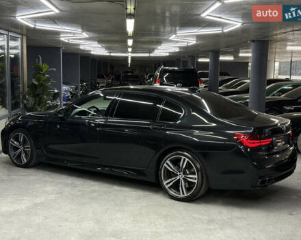 Чорний БМВ 7 Серія, об'ємом двигуна 3 л та пробігом 76 тис. км за 34900 $, фото 9 на Automoto.ua