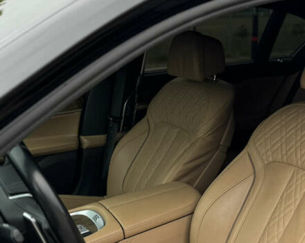 Черный БМВ 7 Серия, объемом двигателя 4.39 л и пробегом 190 тыс. км за 31000 $, фото 12 на Automoto.ua