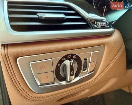 Чорний БМВ 7 Серія, об'ємом двигуна 2.01 л та пробігом 160 тис. км за 36999 $, фото 52 на Automoto.ua