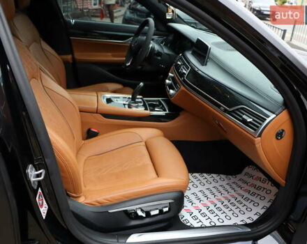 Черный БМВ 7 Серия, объемом двигателя 4.4 л и пробегом 228 тыс. км за 26400 $, фото 50 на Automoto.ua