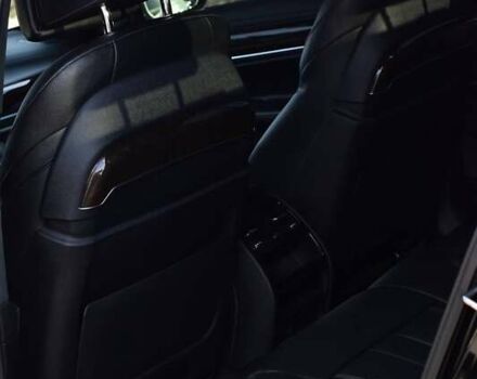 Черный БМВ 7 Серия, объемом двигателя 3 л и пробегом 185 тыс. км за 34500 $, фото 20 на Automoto.ua