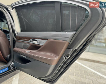 Черный БМВ 7 Серия, объемом двигателя 2.99 л и пробегом 178 тыс. км за 42500 $, фото 25 на Automoto.ua