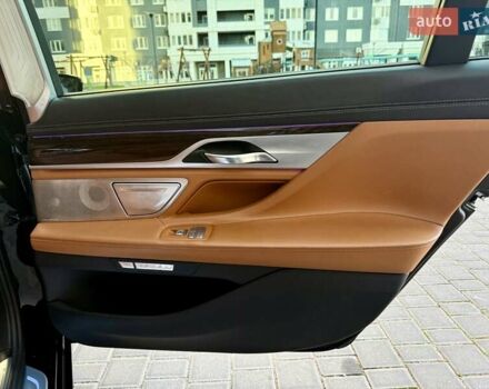 Чорний БМВ 7 Серія, об'ємом двигуна 2.01 л та пробігом 160 тис. км за 36999 $, фото 65 на Automoto.ua