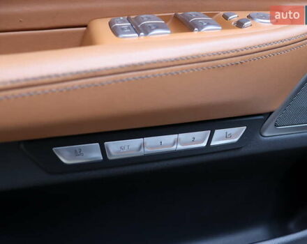 Черный БМВ 7 Серия, объемом двигателя 4.4 л и пробегом 228 тыс. км за 26400 $, фото 12 на Automoto.ua