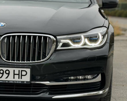 Черный БМВ 7 Серия, объемом двигателя 4.39 л и пробегом 18 тыс. км за 63000 $, фото 14 на Automoto.ua