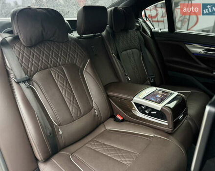 Черный БМВ 7 Серия, объемом двигателя 4.39 л и пробегом 160 тыс. км за 35000 $, фото 72 на Automoto.ua